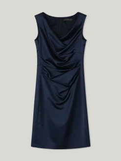 Kleid aus Satin