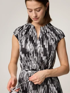 Kleid mit Allover-Print