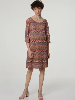 Kleid mit Lochstickerei