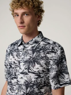 Kurzarhemd aus Leinen