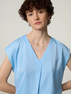 Kurzarmbluse aus Satin