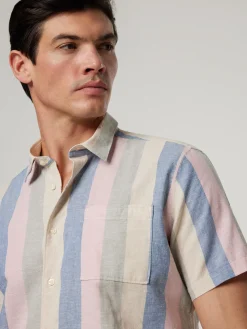 Kurzarmhemd mit Leinen