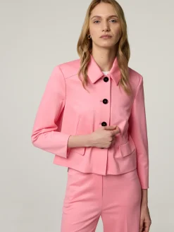 Kurze Jacke mit Kentkragen