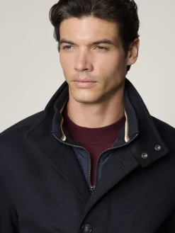 Kurzmantel aus Schurwolle