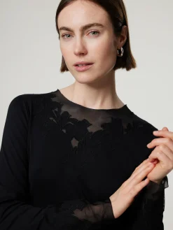 Langarmshirt mit Spitze