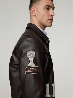 Lederjacke mit Patches