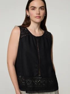 Leinentop mit Stickereien