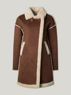 Mantel aus Kunstfell