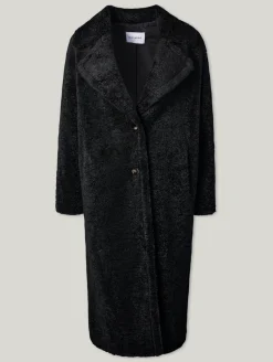 Mantel im Teddy-Look