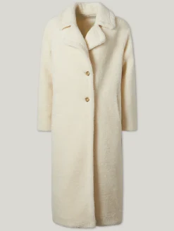 Mantel im Teddy-Look