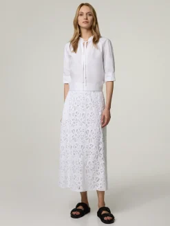 Midijupe aus Häkelspitze