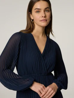 Midikleid mit Plissee