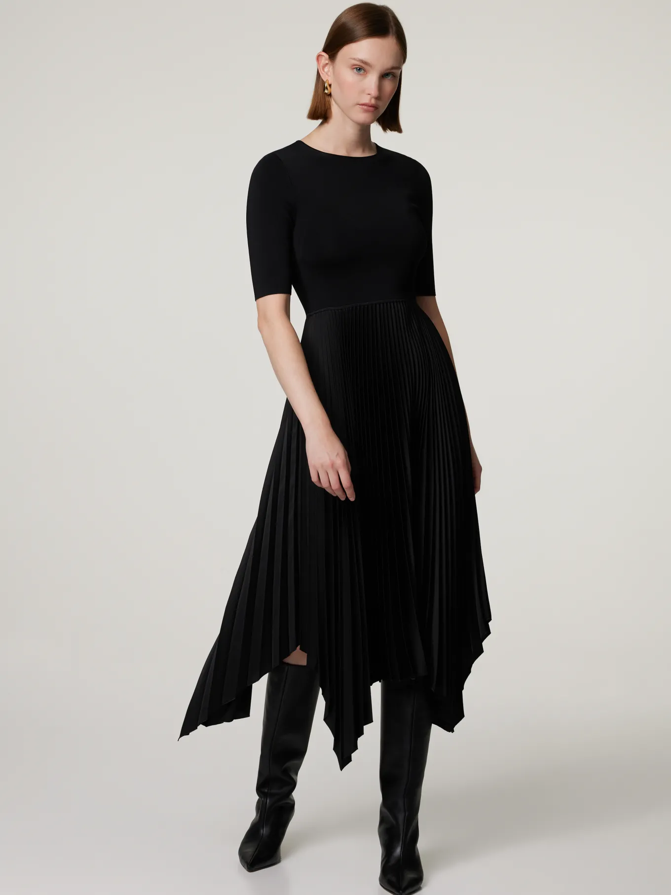 Midikleid mit plissiertem Jupe