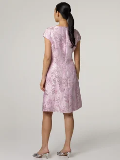 Minikleid aus Brokat