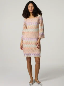 Minikleid aus Lochspitze