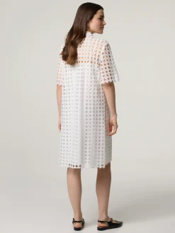 Minikleid aus Spitze