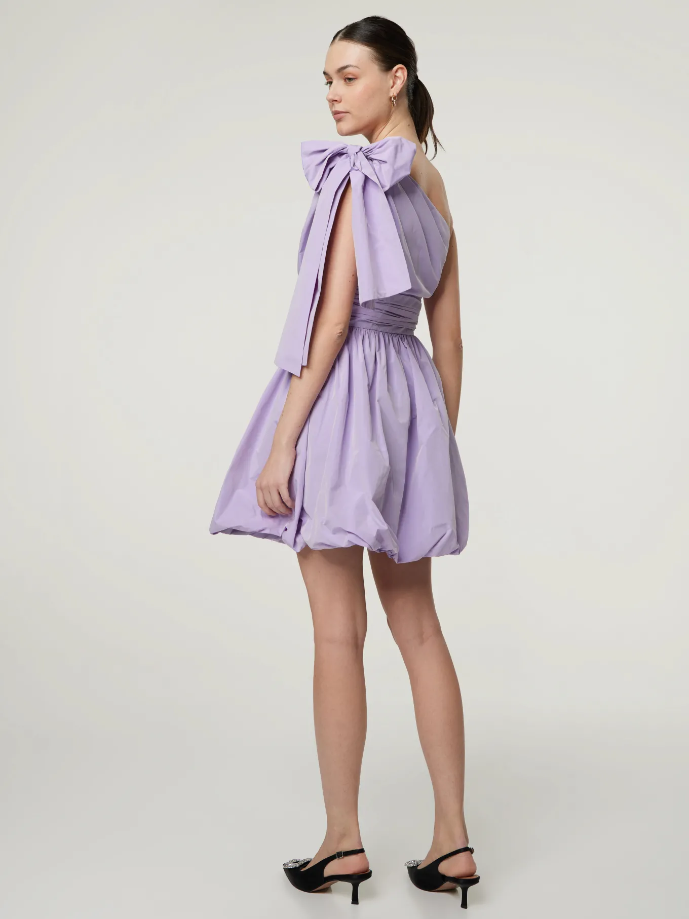 Minikleid mit Schleife