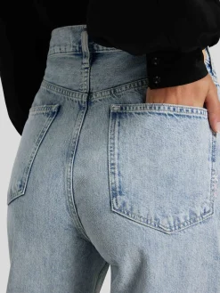 Momjeans