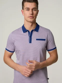 Poloshirt im Custom Fit