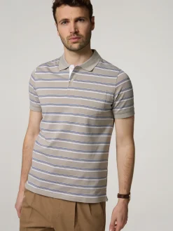 Poloshirt im Custom Fit