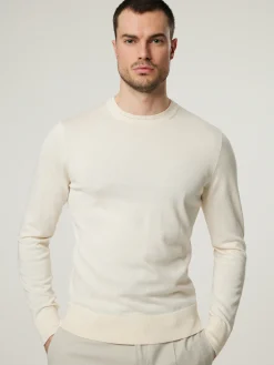 Pullover aus Feinstrick