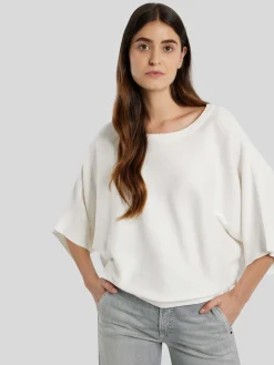 Pullover im Poncho-Stil