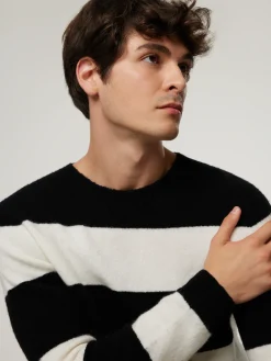 Pullover im Slim Fit GIROCOLLO