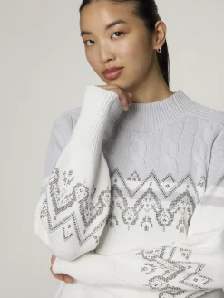 Pullover mit Strasssteinen