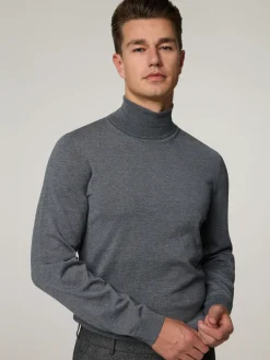 Rollkragenpullover im Slim Fit