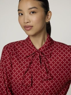 Schluppenbluse mit Print