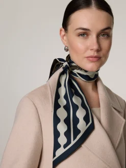 Schmaler Seidenschal