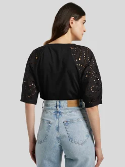 Shirt mit Lochstickerei