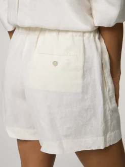 Shorts aus Leinen