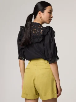 Shorts mit Bundfalte BIANCA