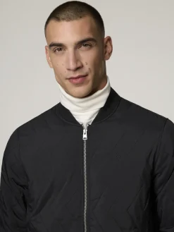 Steppjacke im Regular Fit