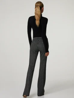 Stoffhose im Flared Fit FLOWER