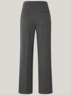 Stoffhose mit weitem Bein