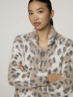 Strickjacke im Animal Print