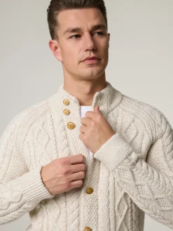 Strickjacke im Regular Fit