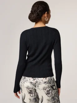 Strickjacke mit Rippen