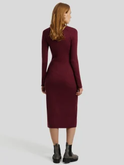 Strickkleid mit Rippen