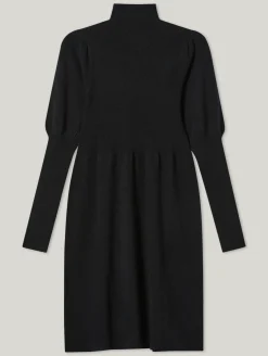 Strickkleid mit Stehkragen