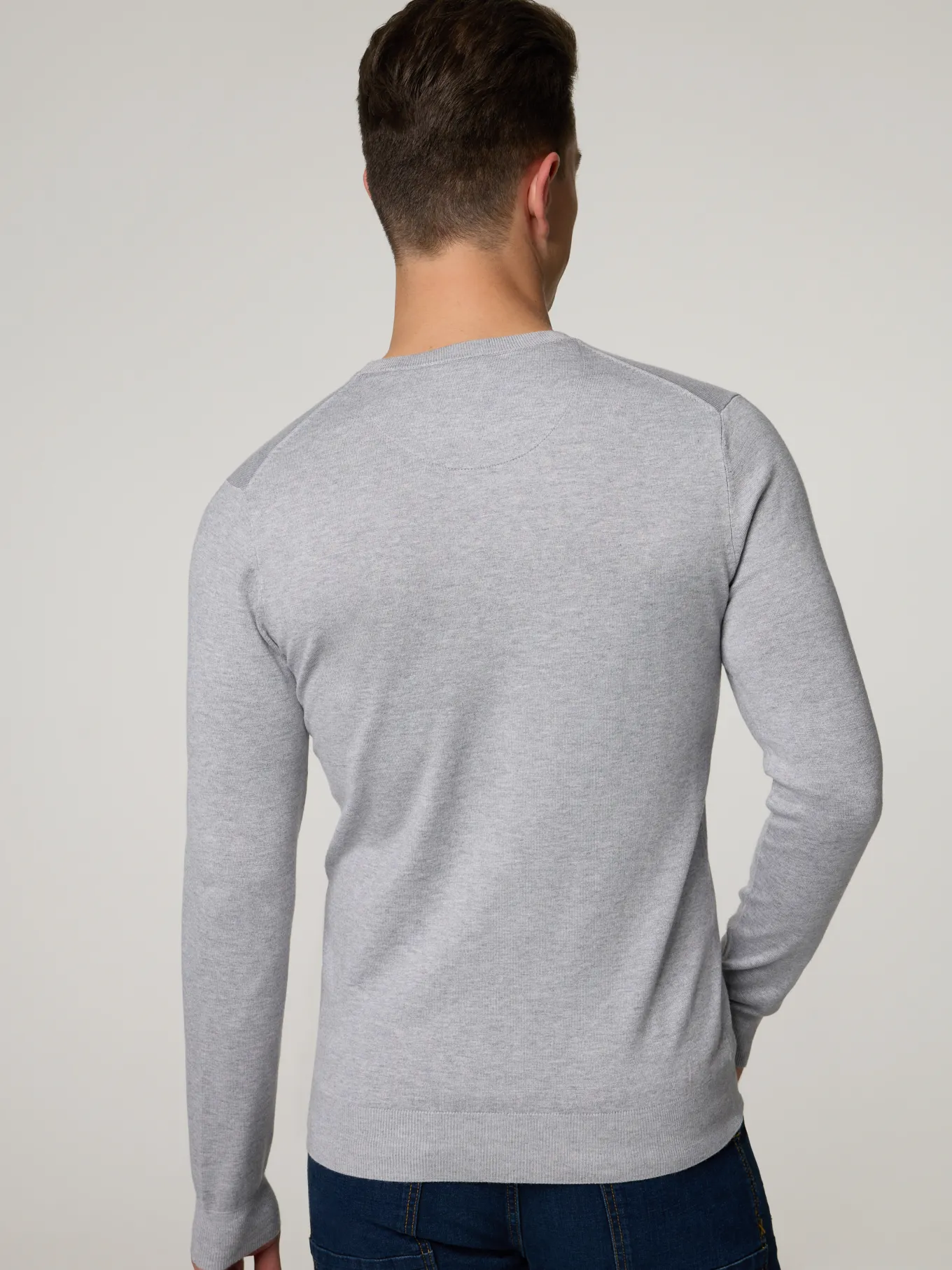 Strickpullover im Regular Fit