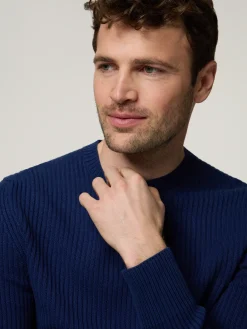 Strickpullover im Regular Fit