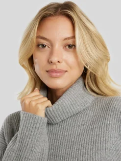 Strickpullover mit Rollkragen