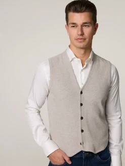 Strickweste im Custom Fit