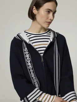 Sweatjacke mit Kapuze