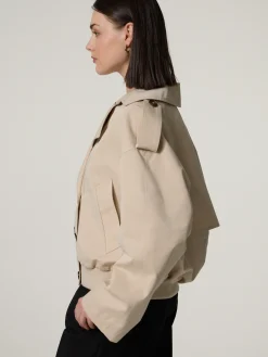 Trenchjacke im Bomber-Look