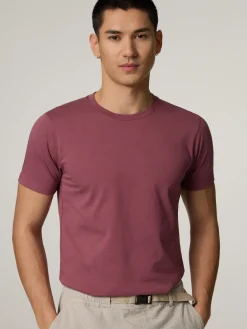 T-Shirt im Custom Fit