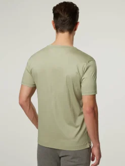 T-Shirt im Custom Fit